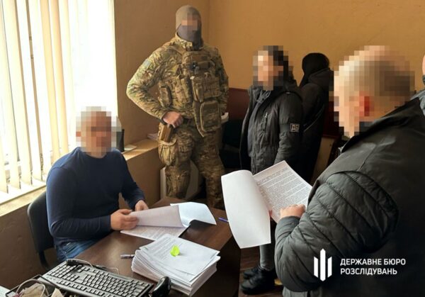 Судді загрожує 12 років за привласнення орендованої квартири