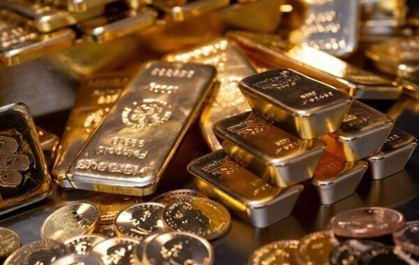У Росії тануть запаси золота та юанів – зовнішня розвідка
