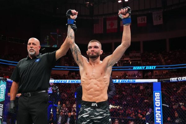 Український боєць Сидей здобув перемогу в поєдинку UFC