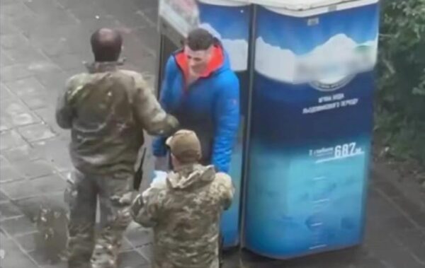 В Харкові працівнику ТЦК оголосили підозру за побиття чоловіка