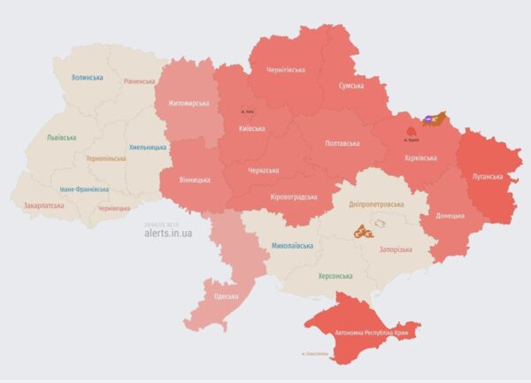 В Одесі пролунали вибухи на тлі дронової атаки