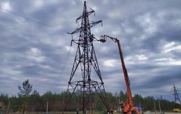 В Україні відключення світла у двох областях