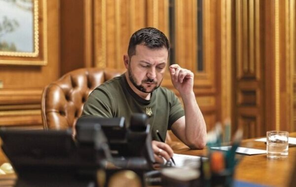 Президент підписав закон про обмеження виплати пенсій держзрадникам