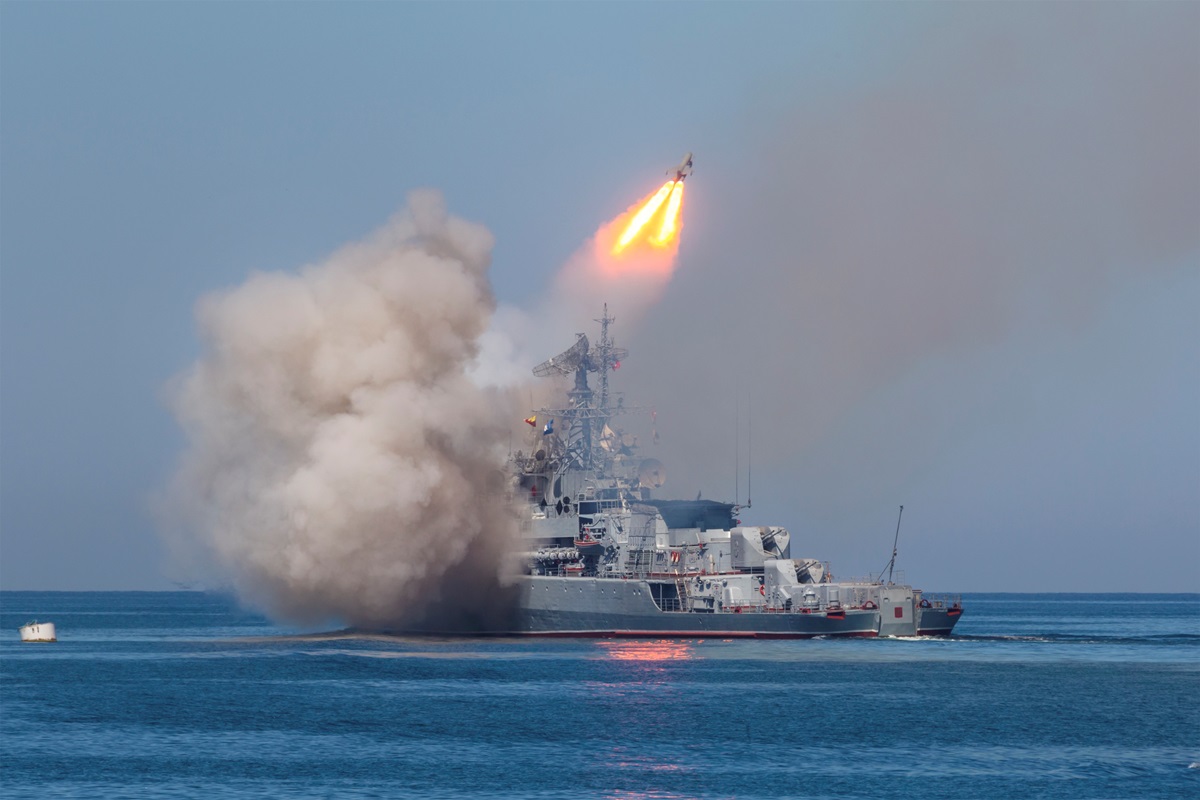 Новини України - Росія вивела в Чорне море ракетоносії з Калібрами