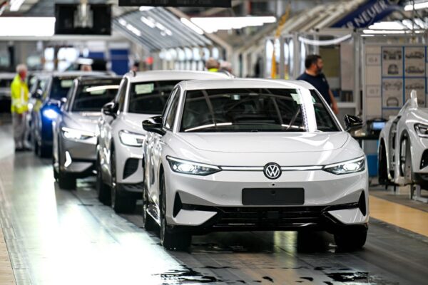 У Volkswagen 20 тисяч працівників погодилися на звільнення