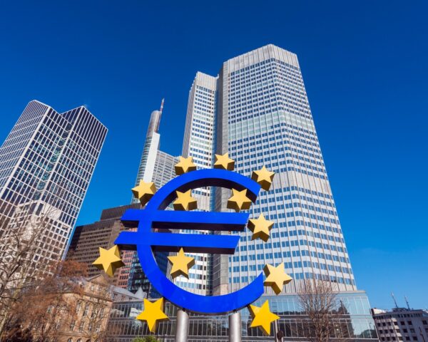 Європейський Центробанк увосьме знизив процентні ставки