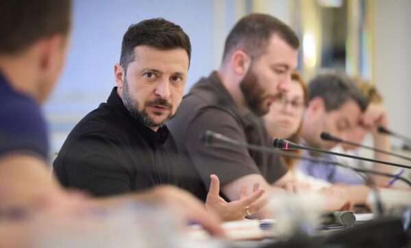 Зустріч з Путіним: президент зняв важливу умову