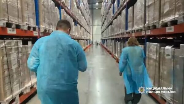 Поліція викрила масштабну фармацевтичну схему виробництва та збуту українських ліків на території рф