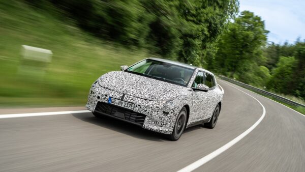 Батарея Kia EV4 майже не погіршилася після 110 тисяч км пробігу