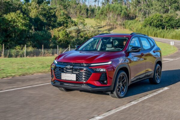 Chevrolet представила оновлений кросовер Tracker