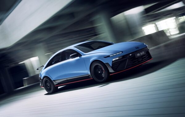 Hyundai представила електричний седан Ioniq 6 N