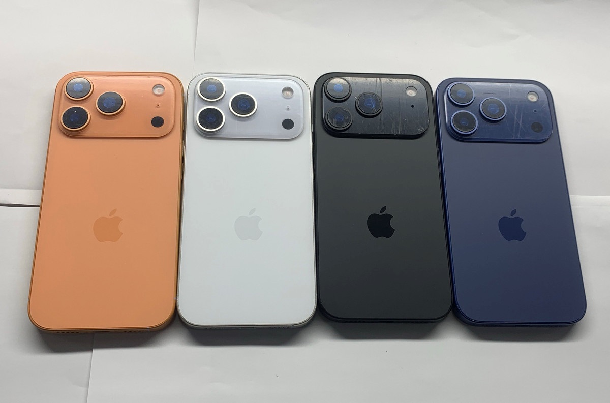 Технології - Інсайдер поділився фото всієї лінійки iPhone 17 з новими кольорами
