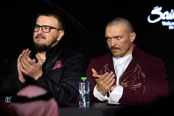 Красюк виявив до Усика виключно винятковий пієтет: Заслуговуєш на браво