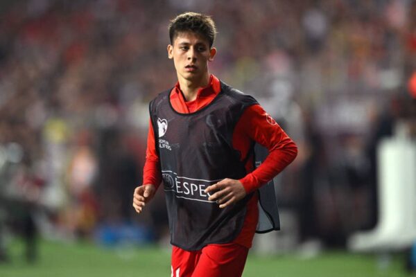 Легендарний гравець Реала висловився на підтримку Гюлера