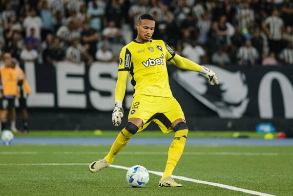 Манчестер Юнайтед закриває потребу в голкіперу: його знайшли в Ботафогу