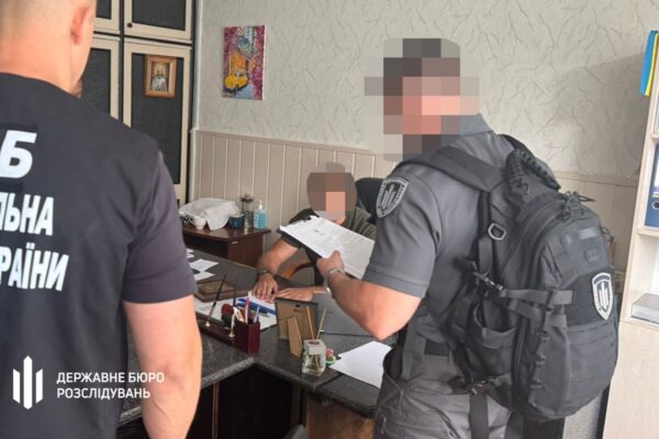 Медінспектор у Дніпрі вимагав хабар у пораненого бійця