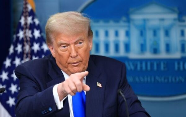 Молот США проти серпа РФ: чи досягне мети Трамп, погрожуючи Путіну