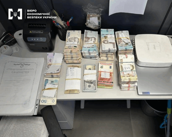 На Львівщині ліквідували нелегальну мережу обмінників