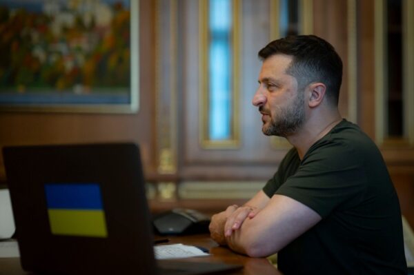 ППО та закон про НАБУ: Зеленський провів розмову з прем&rsquo;єром Канади