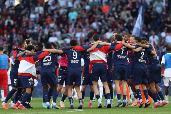ПСЖ забезпечив своїм фанатам безкоштовну поїздку на фінали КЧС