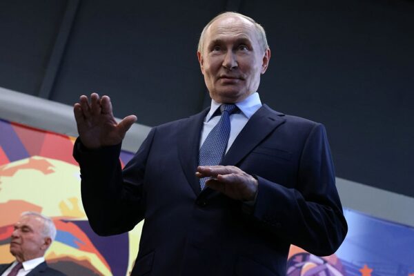 Путін дав нові повноваження ФСБ – зовнішня розвідка