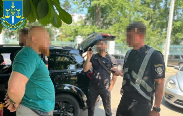 Родич посадовця ТЦК видурив 1,3 млн у сім&rsquo;ї загиблого бійця ЗСУ