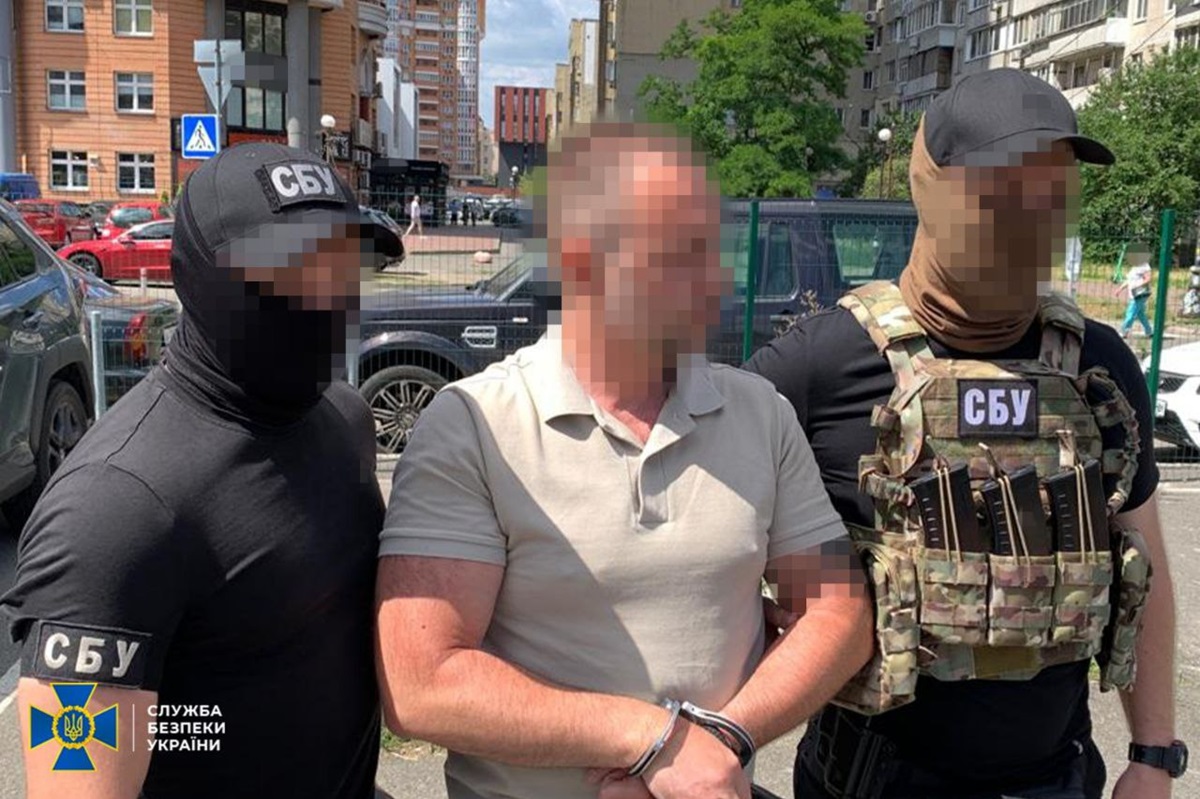 Новини України - Розкрадав кошти з фонду соцдопомоги тяжкохворим: затримано чиновника КМДА