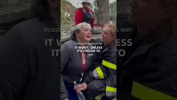 16 Killed in Russian Missile Strike on Kyiv