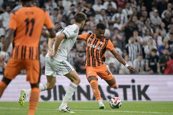 Шахтар із різницею у два м&rsquo;ячі переграв Бешикташ у відбірковому матчі ЛЄ