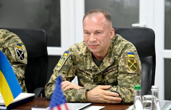 Сирський привітав українських медиків зі святом