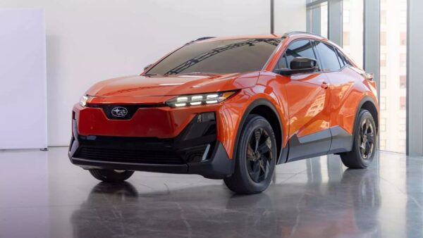 Subaru представила електричний кросовер Uncharted