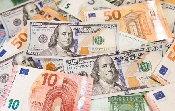 Новини світу - Торгівельна угода зі США обвалила курс євро