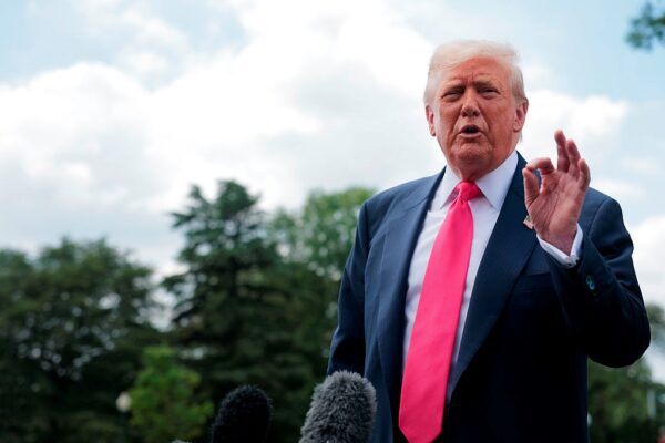 Трамп заявив, що Україна не повинна бити по Москві