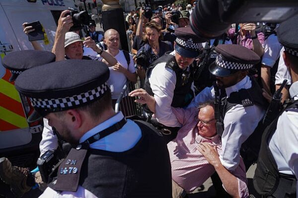 У Британії заарештували понад 70 активних прихильників Палестини