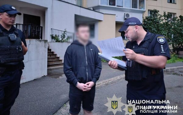 У Києві 19-річний водій вистрілив у чоловіка через зауваження