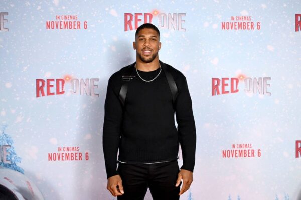 У Matchroom Boxing розповіли, коли Джошуа може повісити рукавички