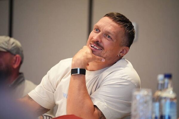 Усик порівняв свої поєдинки із Ф&rsquo;юрі з польотом у космос