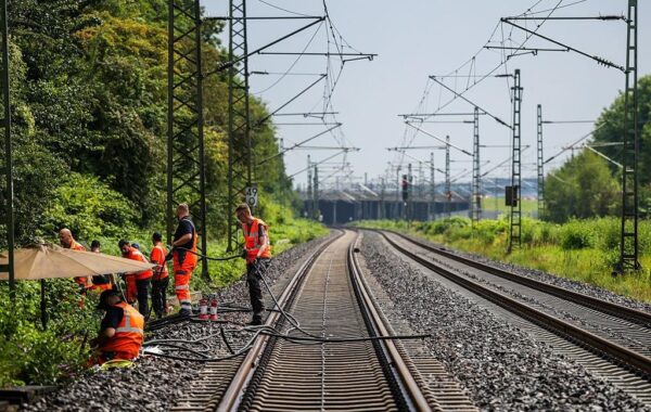 В Німеччині розслідують можливу диверсію на залізниці