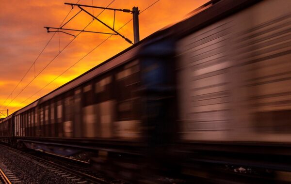 В Румунії поїзд “загубив” два вагони з пасажирами