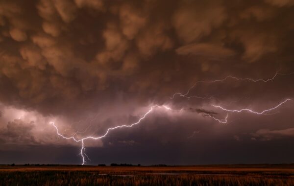 В США зафіксували найдовший у світі спалах блискавки – майже 830 км