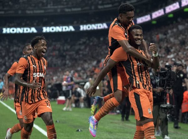 Відео голів матчу відбору ЛЄ Шахтар-Бешикташ