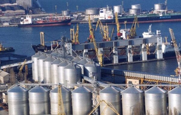 “Відмова від нафти РФ”: Угорщина прагне доступу до порту Одеси