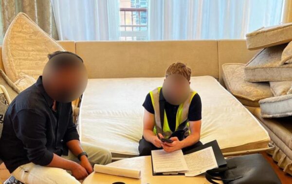 Викрито схему “продажу” відповідей з кваліфікаційного іспиту для медиків