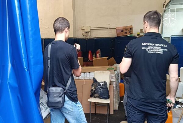 Виробникам фальшивих пестицидів CORAGEN повідомили про підозру