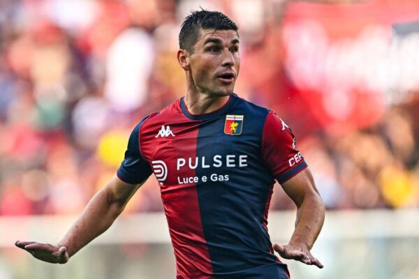 З асистом Маліновського Дженоа виграла товарняк