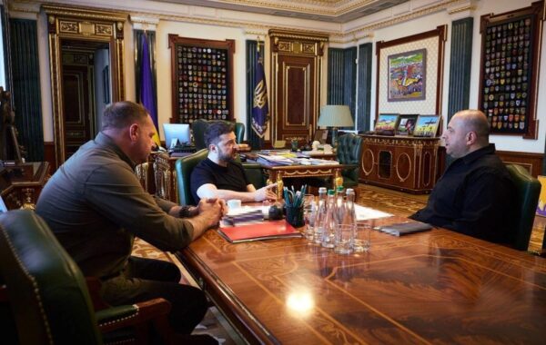 Зеленський назвав головного на переговорах з РФ