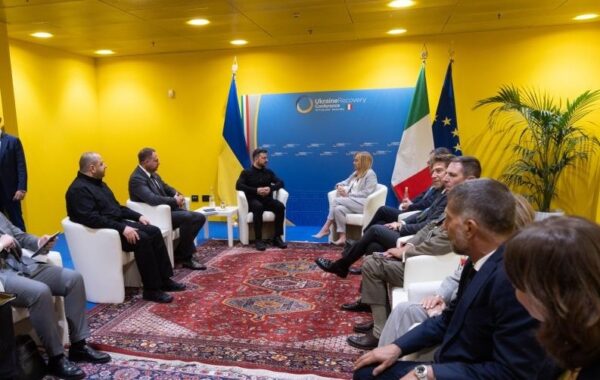 Зеленський обговорив з лідерами двох країн спільне виробництво зброї