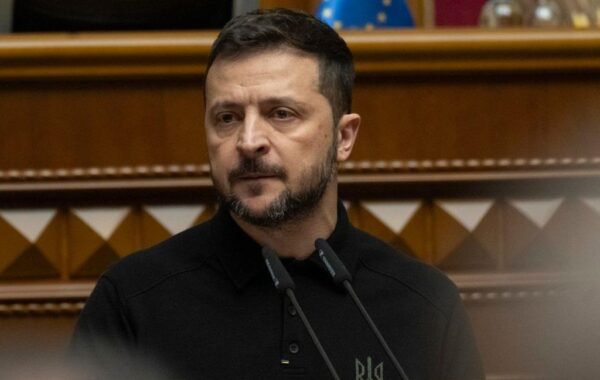 Зеленський зробив заяву про терміни служби в ЗСУ