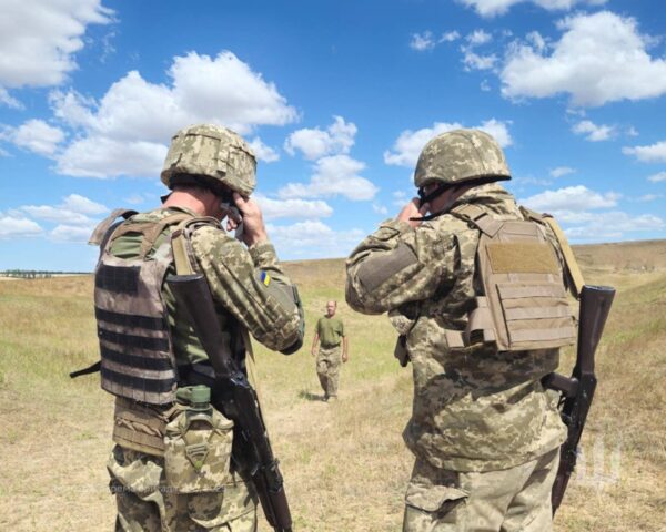 ЗСУ стримують атаки росіян, бої тривають – Генштаб