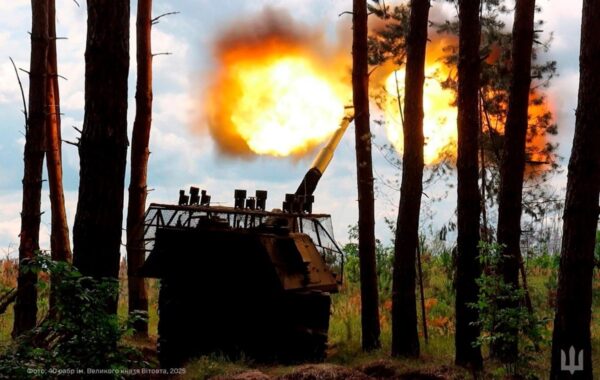 ЗСУ відбивають штурми росіян на 11 напрямках